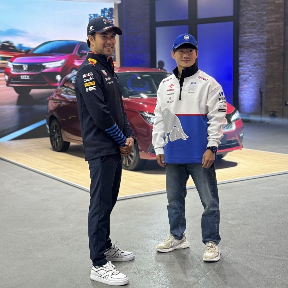 racingdriver11's tweet photo. them 💙💙 https://t.co/CXxkBycxpR
