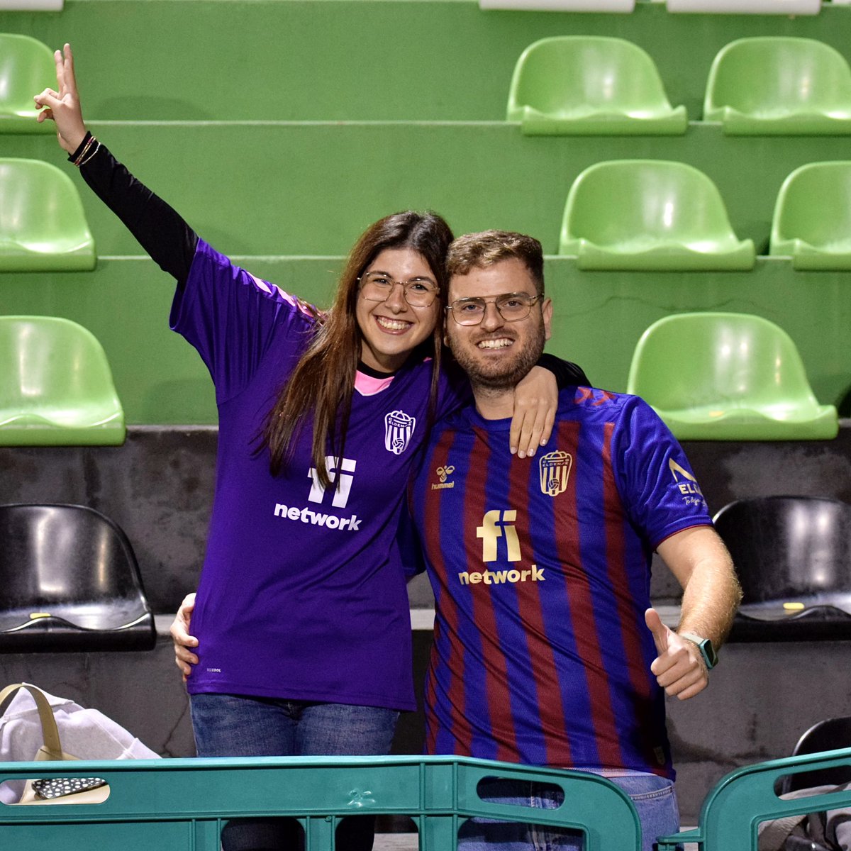 CD_Eldense's tweet photo. 🫂🏆 Cuando la locura es compartida, el viaje es más bonito 💙❤️ #CopaDelRey

🔥 Más de 2.000 kilómetros separan El Paso de Elda y siempre contamos con vuestro apoyo. ¡𝑮𝑹𝑨𝑪𝑰𝑨𝑺! 🥹

#LaCopaMola #AupaDeportivo https://t.co/kuIov0Mety