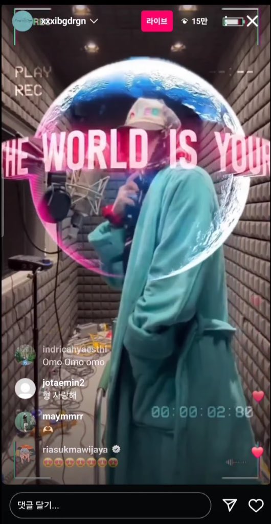 NO__1__VIP_0818's tweet photo. my girls ▶️ VIP 이미지
my brothers ▶️ 빅뱅 이미지
who around the word ▶️ VIP이미지

THE WORLD IS YOURS

세상이 너꺼래 감동 심해 진짜 https://t.co/e9lb9cMtpS