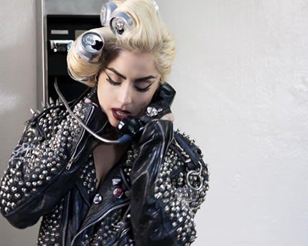 AliyahsW0rld's tweet photo. And ur not gonna reach my telephoneeee https://t.co/Y9lHpG4q1O