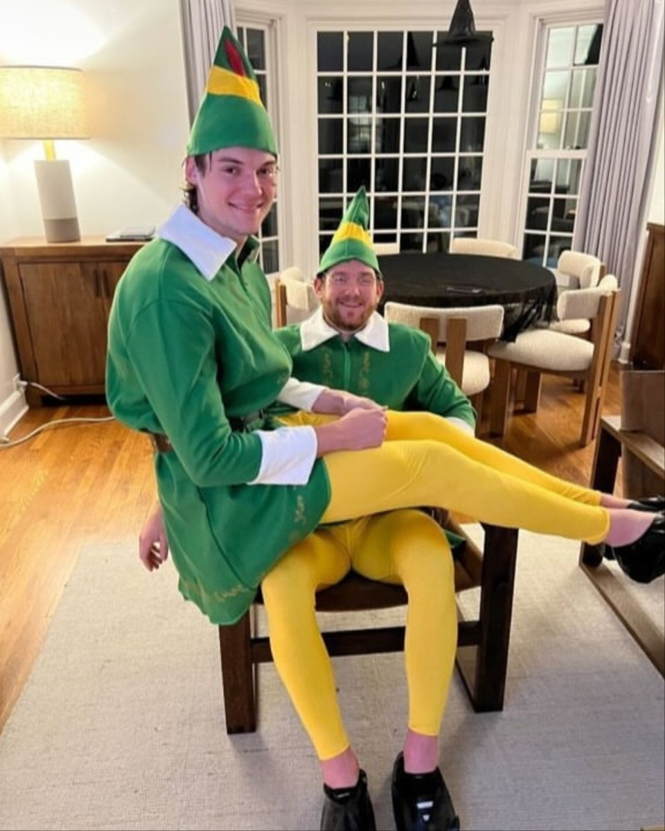 BR_OpenIce's tweet photo. Matt Rempe and Jonathan Quick with an ELITE entry for the NHL's halloween costume contest 😭

(via jacquick24/IG) https://t.co/Cj0qjQIy9t
