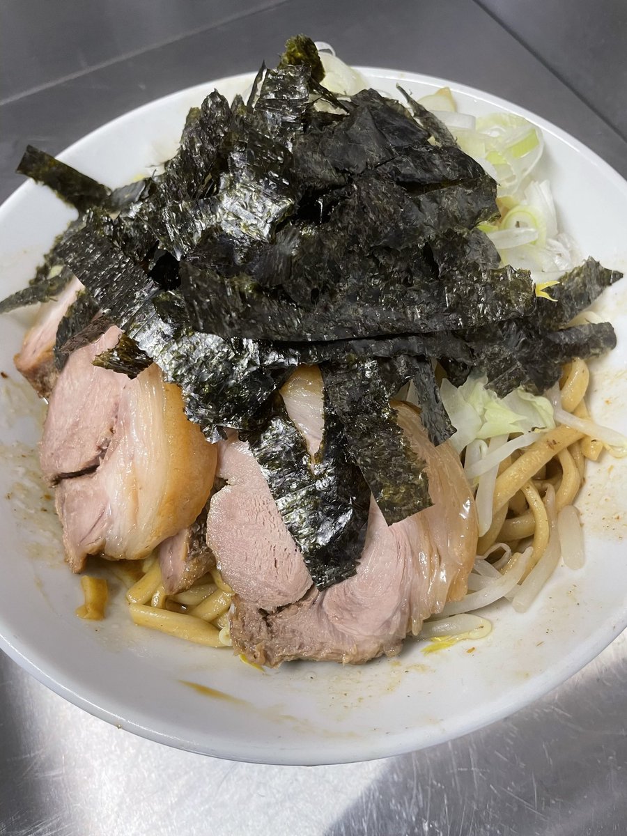 本日通常営業です 昼の部11時〜15時（L.O 14時45分） 夜の部18時〜21時