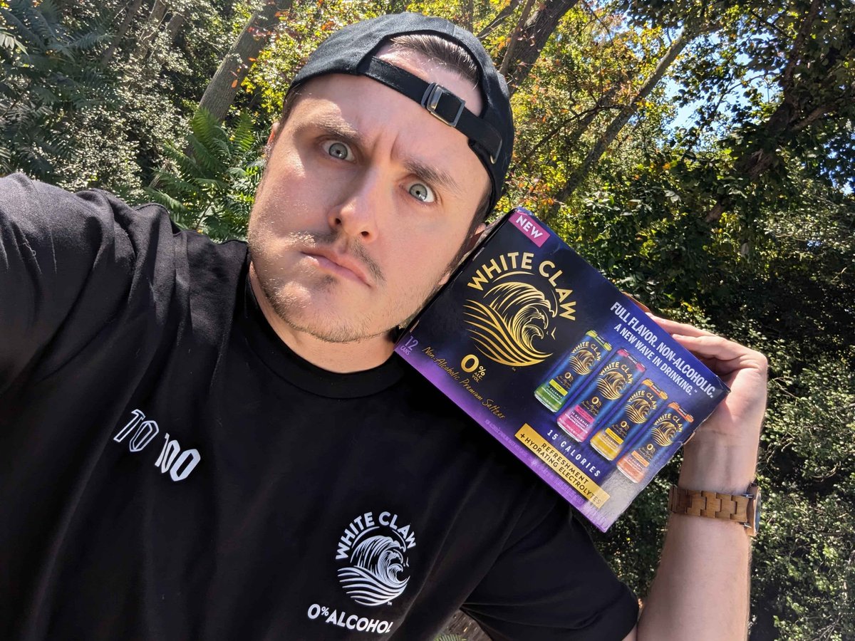 CONEY's tweet photo. Itโs time to party! A bunch of other @Luminosity creators and I are going 0 to 100 with a White Claw 0% Alcohol After Party #Ad21+ from 9-11pm ET. Gonna be playing some Among Us and hanging out thanks to #WhiteClawZero https://t.co/L63tvoi4Ui