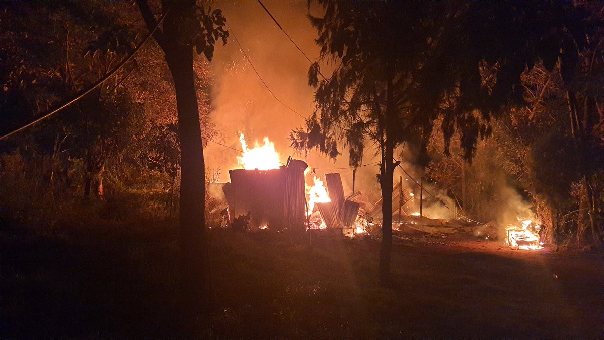 ArapKariuki's tweet photo. A fire broke out in Ruiru, literally 700m from Ruiru Fire Station &amp; 400m from Ruiru Police station. 

It took 2 hours before a fire engine arrived on the scene. 

By this time 3 mabati houses were completely burnt with nothing salvaged.

Lakini let's ban Mugithi🤧 https://t.co/tMjWcwSp43