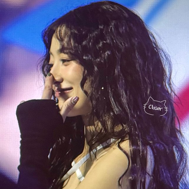 IM GONNA HAVE A MENTAL BREAKDOWN