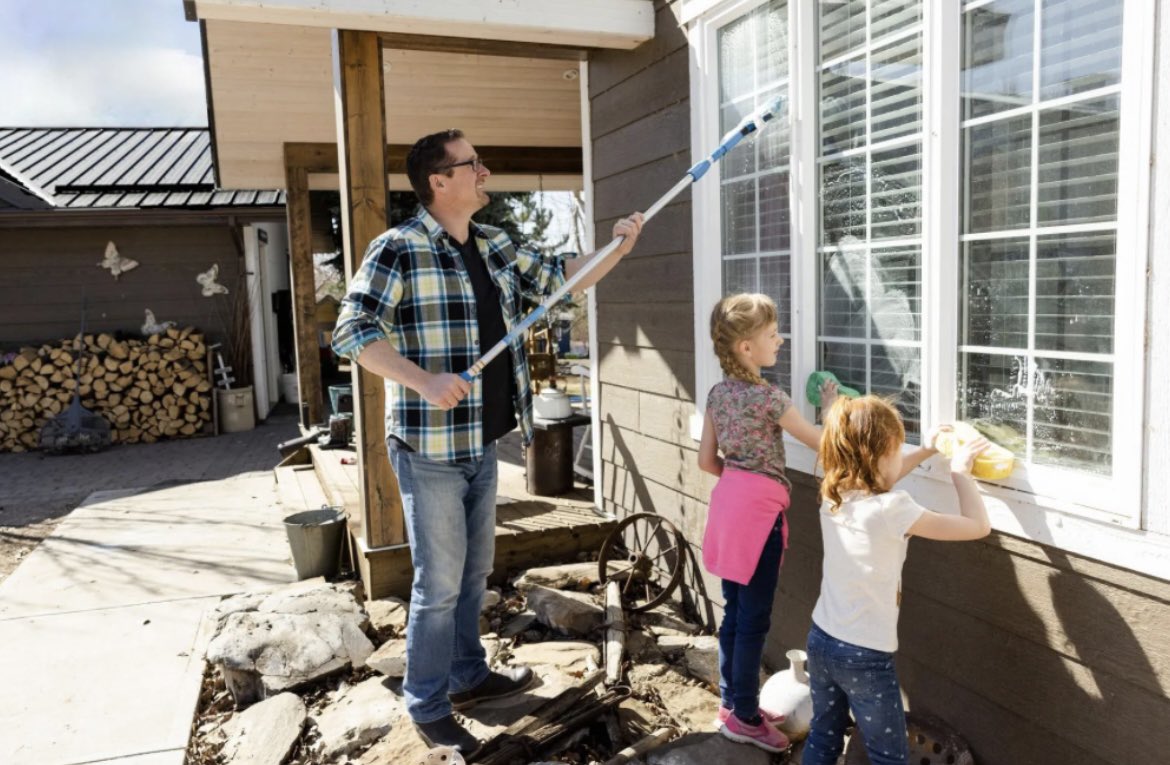 PRCRelocation's tweet image. Buying your first home is exciting and rewarding!

At Properties explains: there are many obligations when purchasing a new house, particularly maintenance. 

Tap on the article below for a list of unanticipated maintenance duties to be aware of!

blog.atproperties.com/home-maintenan…