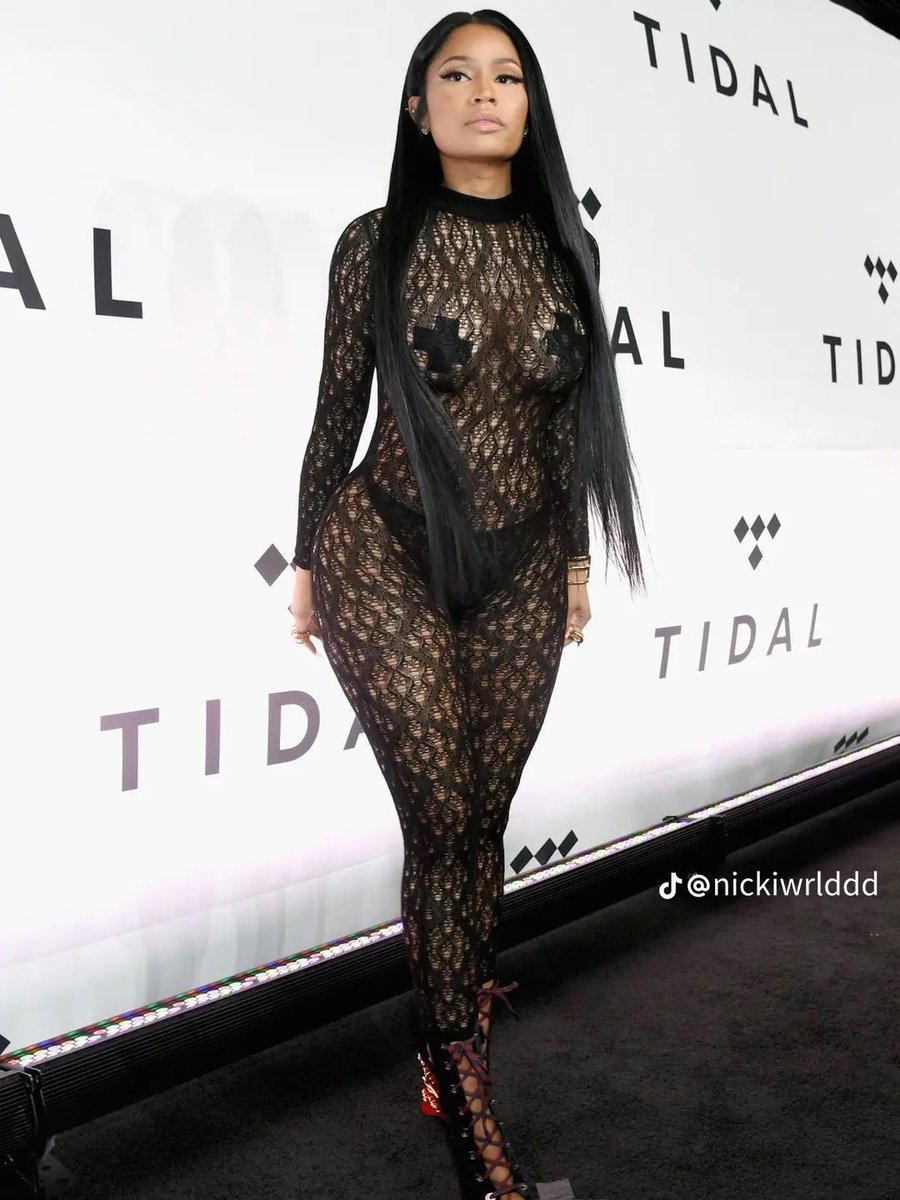 orgnikaan's tweet photo. @ELIBRAZZYYY @YSLONIKA This whole look! https://t.co/xO7pSxSzxG