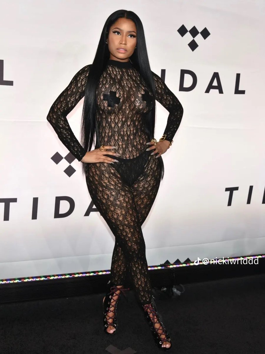 orgnikaan's tweet photo. @ELIBRAZZYYY @YSLONIKA This whole look! https://t.co/xO7pSxSzxG