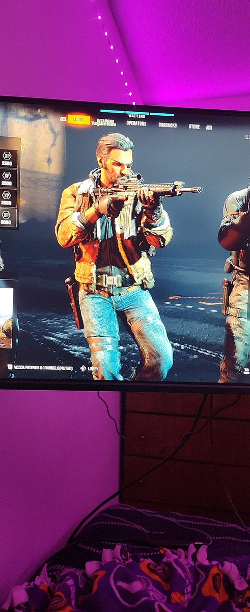 fierysalsa's tweet photo. Live on the twitch come by https://t.co/vZCIWg93O8