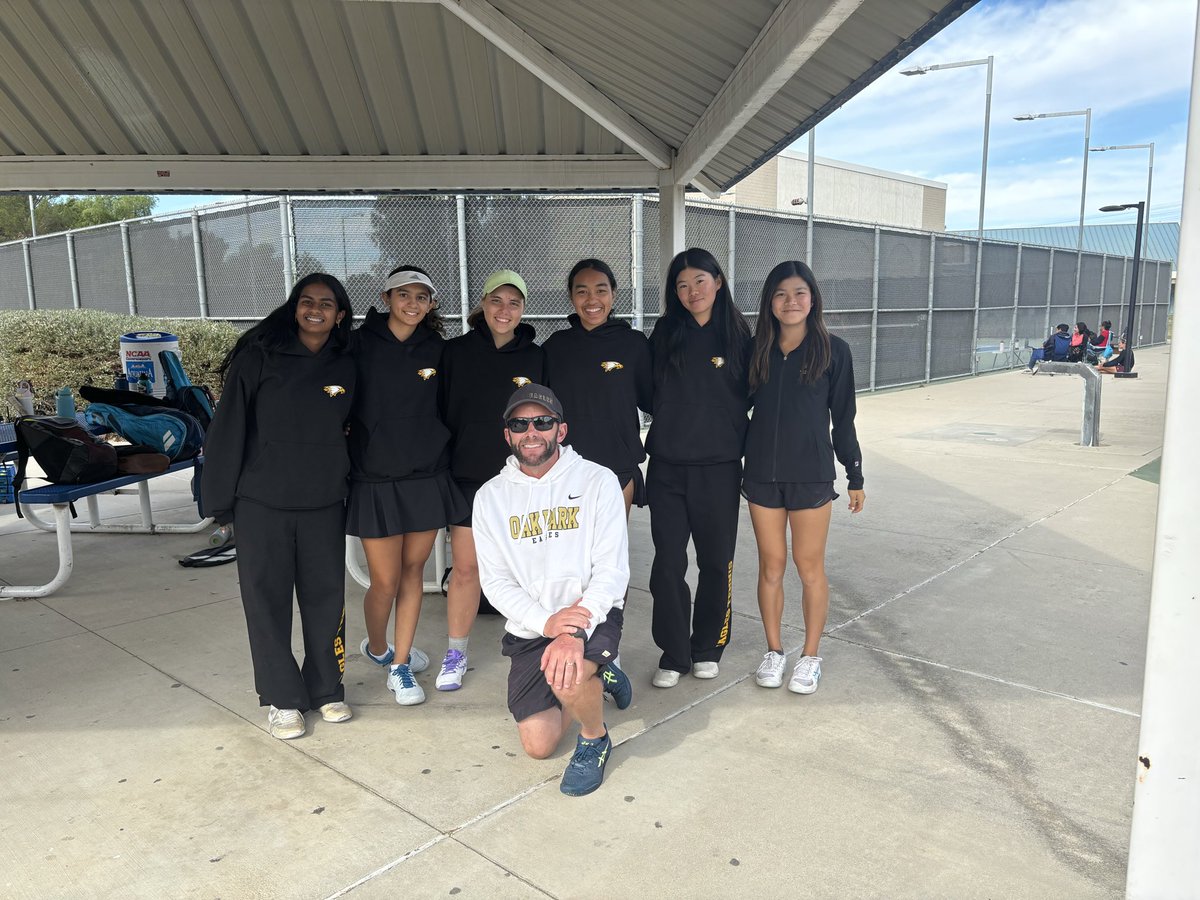 OPHSTennis's tweet photo. Niyati Guram is now back to back CCL Singles Champion! Maddie Ng and Amilya Chapovsky are CCL doubles champions! Joy Chu and Priya Eswara doubles finalists! Great tournament for OP Tennis! @OPathletics @oakparkusd @vcspreps @VCStarSports https://t.co/CEK3oPlsMG