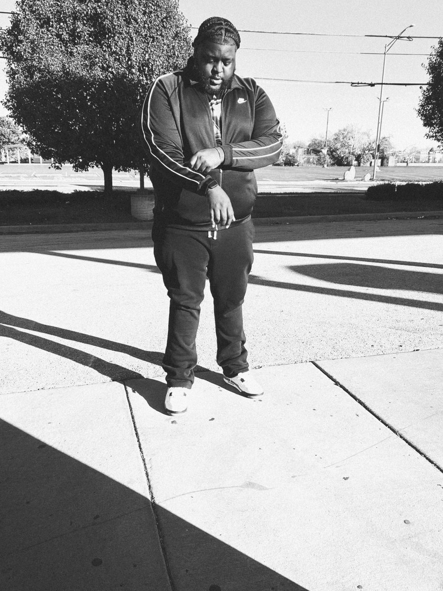 _KingMook's tweet image. What’s the deal?