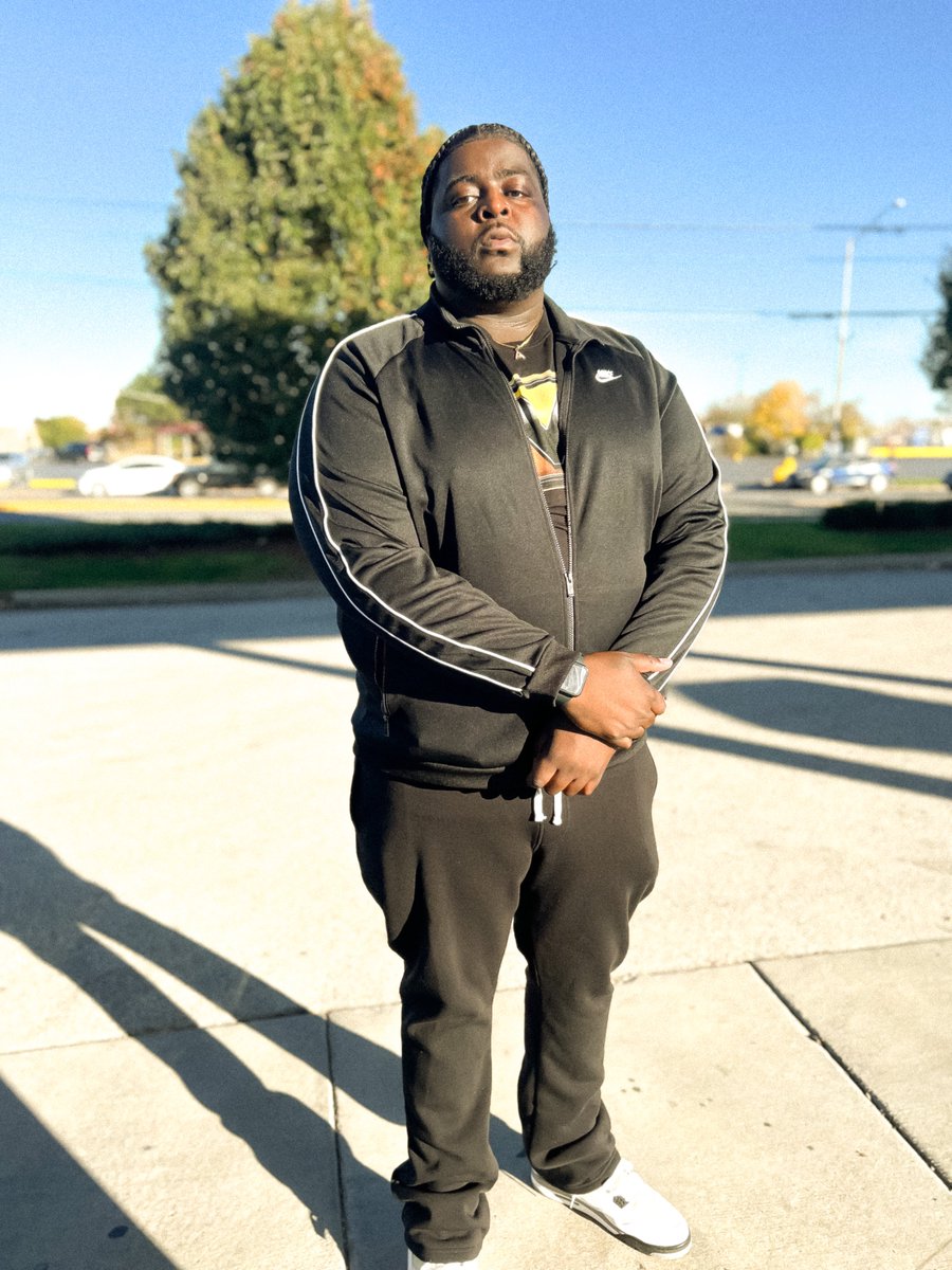 _KingMook's tweet image. What’s the deal?