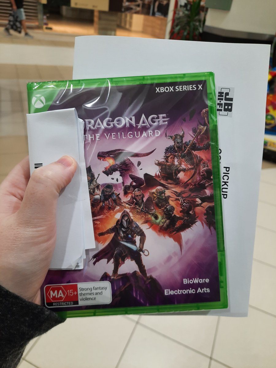 #DragonAgeVeilguard is mine! Streaming soon!

Come say hi! Hang out and vibe! I might look like I bite but I don't 🥰

twitch.tv/evtplays