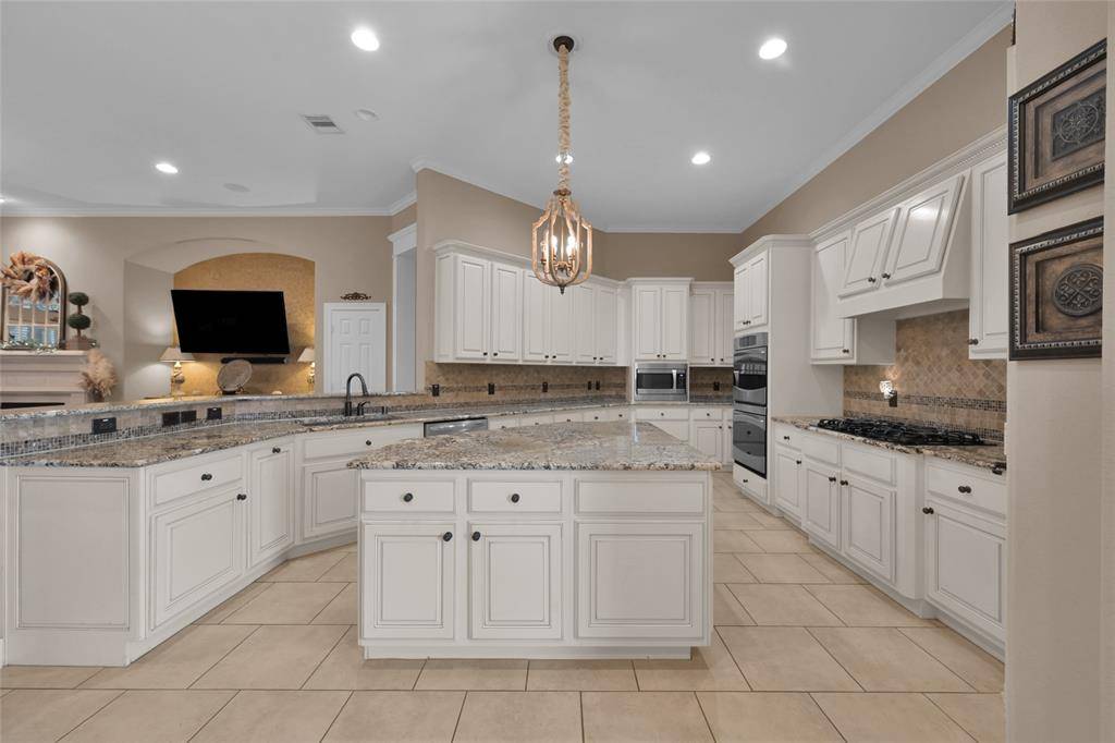 RichardsonReal's tweet image. JUST LISTED! 2151 Summit Mist DR, Conroe, TX 77304
Listing Price: $690,000 
Schedule a showing and request more information here: richardsongrouprealty.com/d8rbpodo