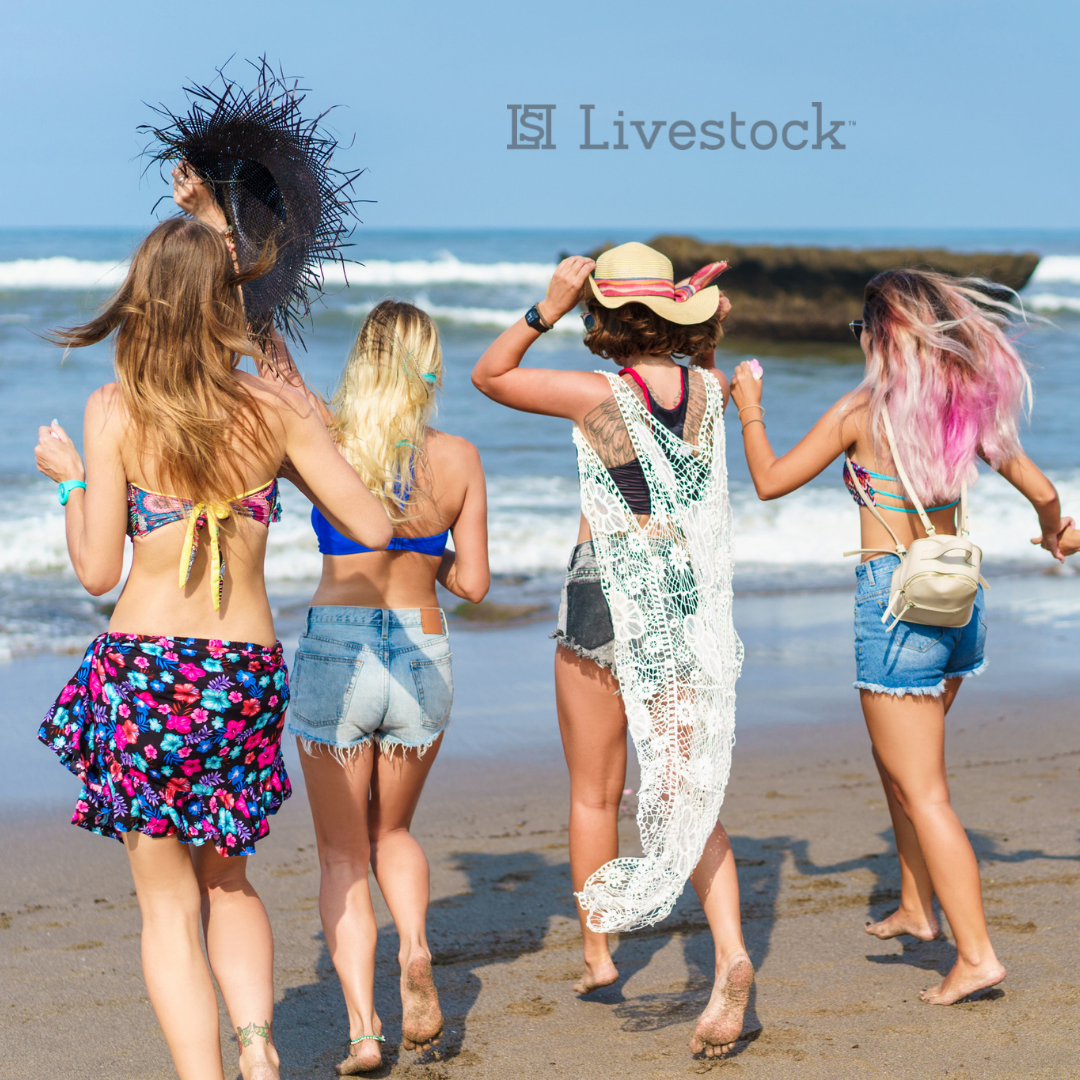 livestockframe's tweet photo. Girls' weekend memories last forever! Capture the fun and friendship with these creative photoshoot ideas and tips.

https://t.co/LeNg7kVH55

#LiveStockFraming #photoframe
#photoframes
#customizedframes
#photoframewall
#fineinteriors #finearchitecture #interiors #interiordesign https://t.co/lc5ei5hqlk
