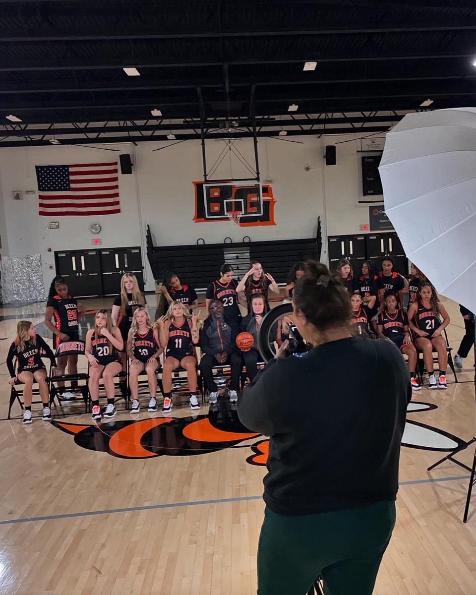 BG LADY HORNETS HOOPS tweet media