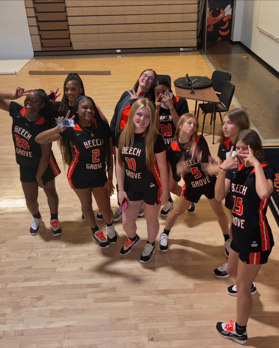 BG LADY HORNETS HOOPS tweet media