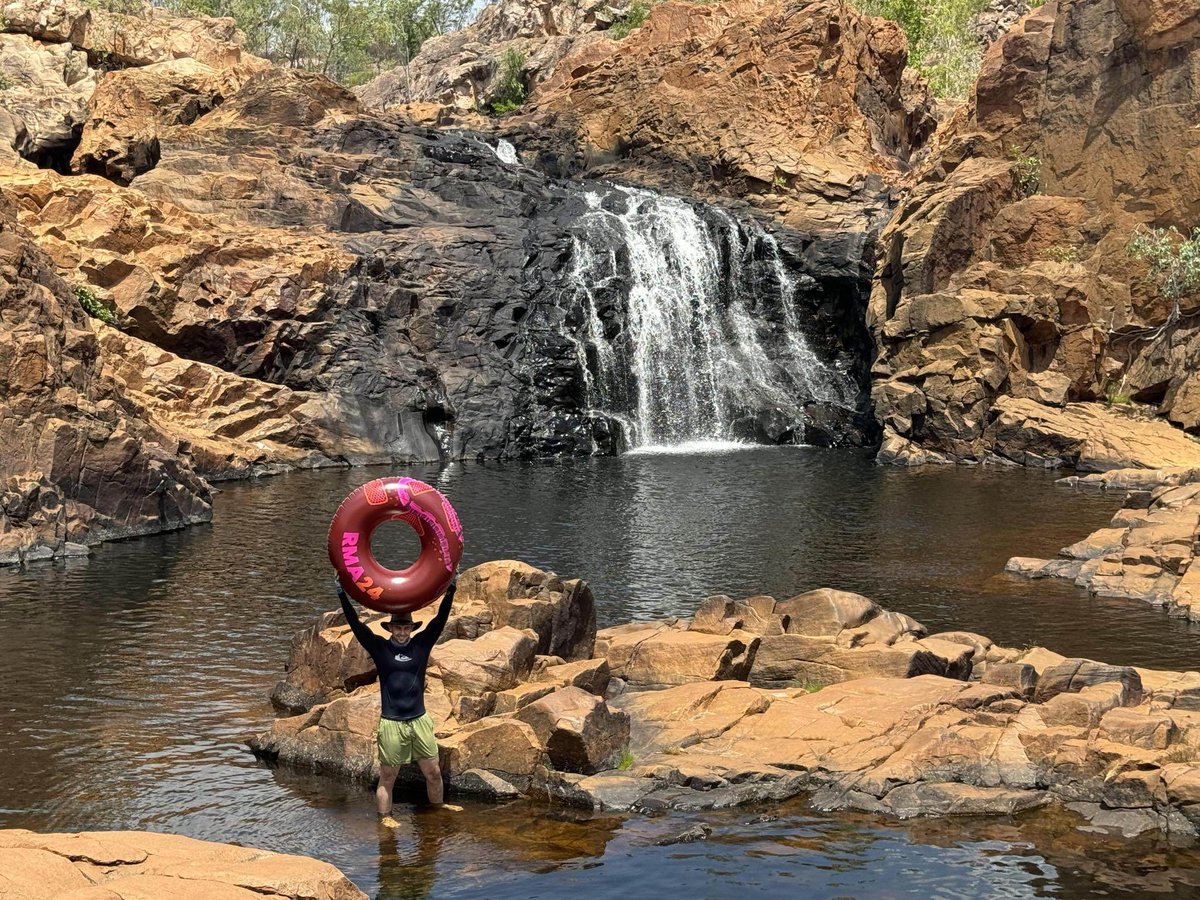 ACRRM Fellow-in-training, Andrew Dalton, took the RMA24 donut on the road through the Northern Territory following #RMA24, to breathtaking Leliyn (Edith) Falls!

Have you taken your RMA24 merch on an adventure? Share your snaps with us! 🌏 

#ACRRM #RMA24