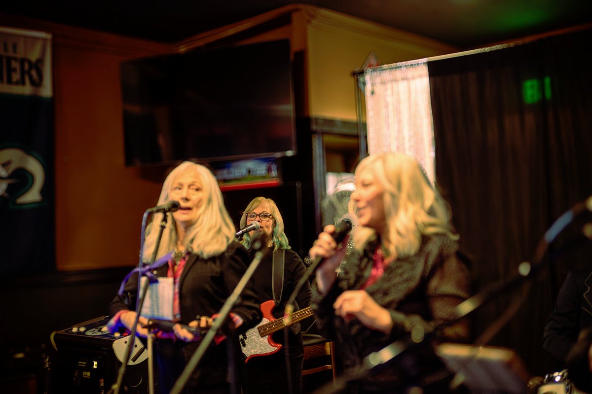 MoonCandySEA's tweet photo. Lynn, Cathy and Stacy at our most recent show (10/18/24) at the Magnolia Village Pub.  Image by Tod Picton.  Thanks to everyone for coming to the show! https://t.co/r1xxER4vb3