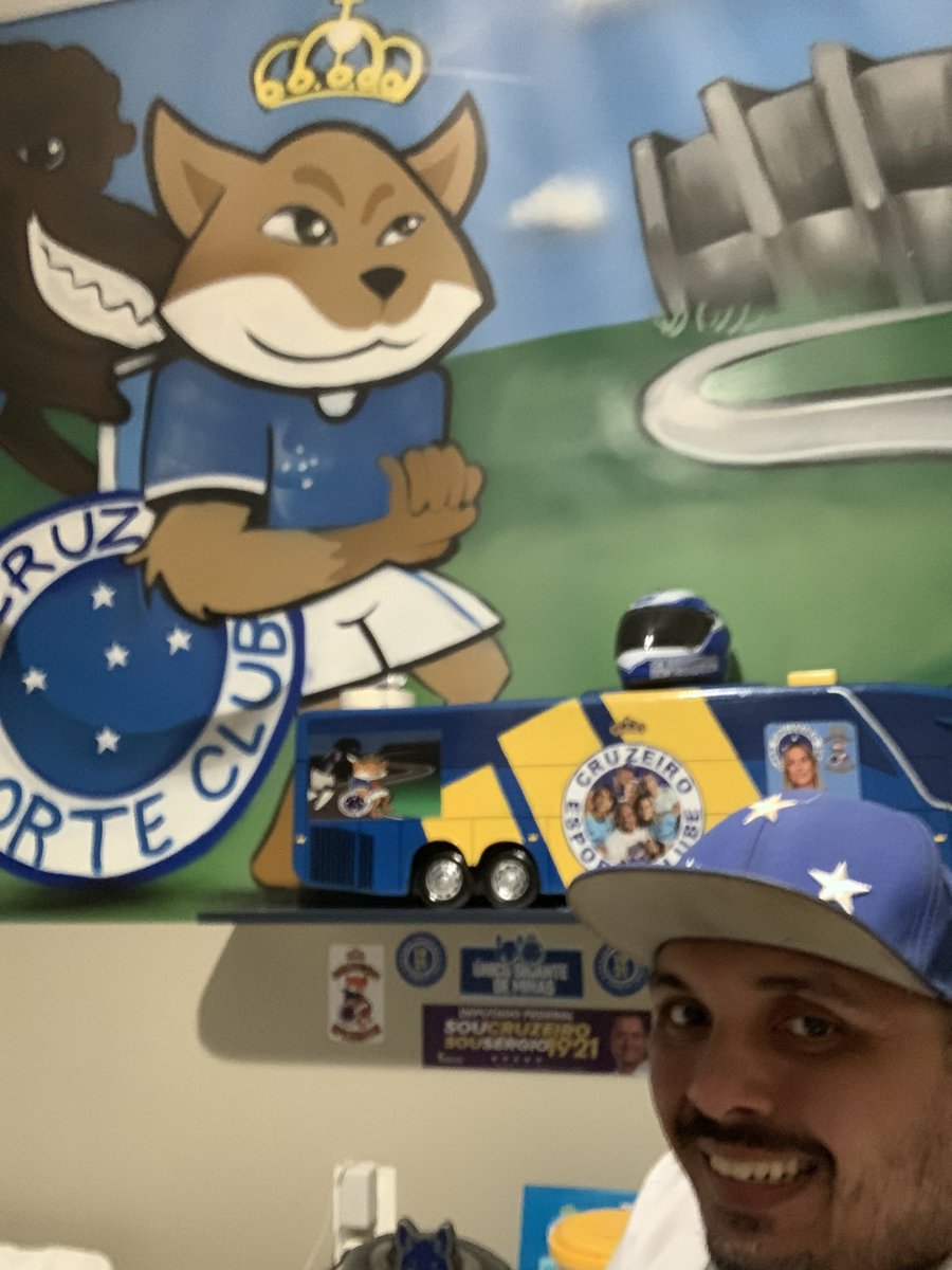 torcidaespecial's tweet photo. Olê, olê, olá voltamos a decidir uma final e eu estou maluco que até vencemos de um Time argentino
#TamoNaFinal
😆😆😆💙🦊🤍 https://t.co/4ahGM0Rspu