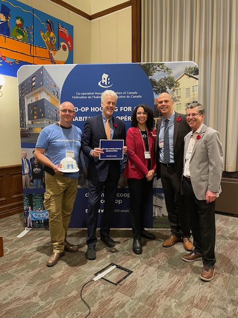 Harvey Cooper (@hcooperh) on Twitter photo Great to take part in <a href="/CHFCanada/">CHF Canada</a> Co-op Housing Day at Queen's Park! 🏡Talking #AffordableHousing & #Coops with many MPPs! <a href="/chrisgloverndp/">Chris Glover</a> <a href="/jamiewestndp/">MPP Jamie West</a> <a href="/HousingNowTO/">HousingNowTO</a> <a href="/PHCHF/">Peel/Halton CHF</a> Great to take part in <a href="/CHFCanada/">CHF Canada</a> Co-op Housing Day at Queen's Park! 🏡Talking #AffordableHousing & #Coops with many MPPs! <a href="/chrisgloverndp/">Chris Glover</a> <a href="/jamiewestndp/">MPP Jamie West</a> <a href="/HousingNowTO/">HousingNowTO</a> <a href="/PHCHF/">Peel/Halton CHF</a>