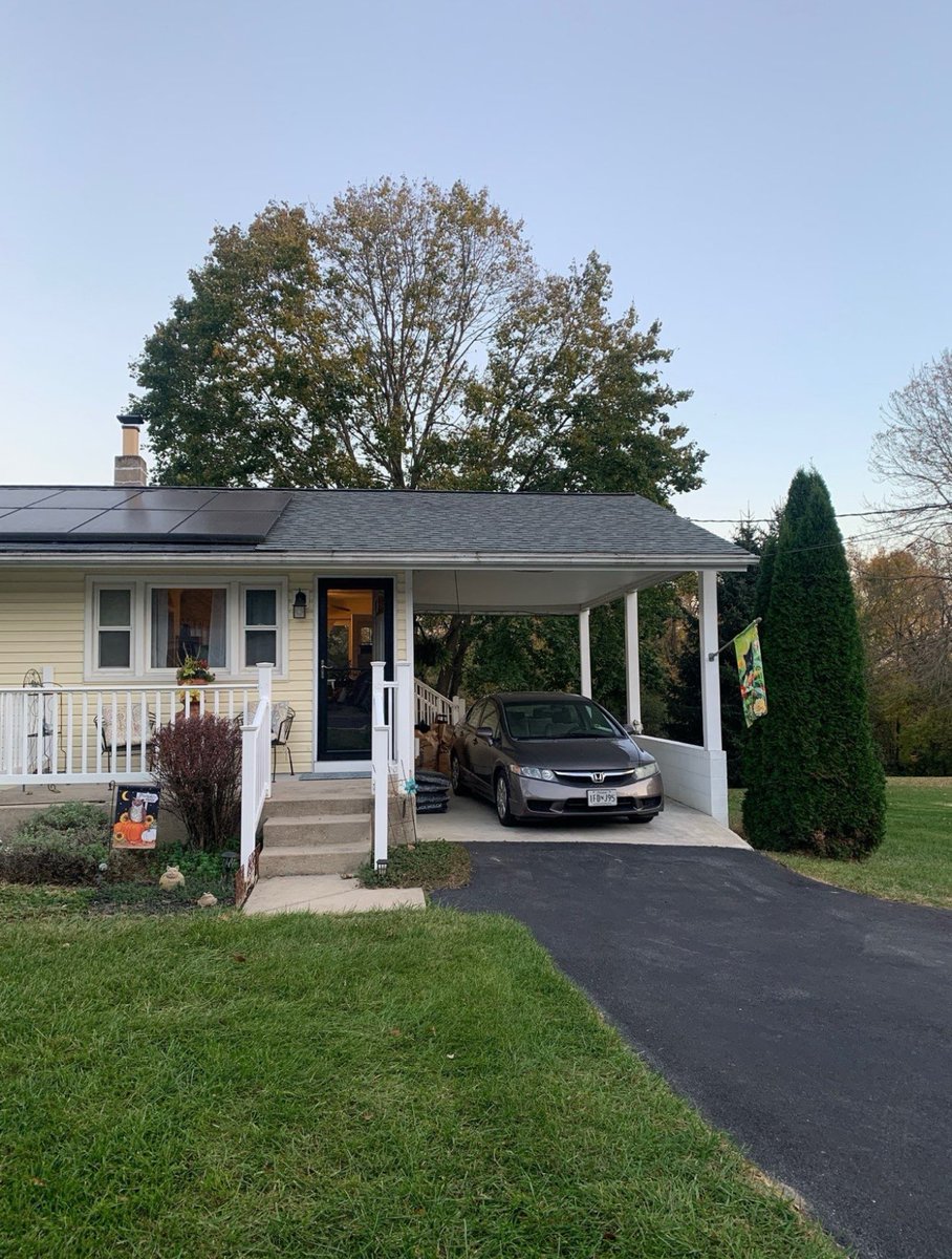 _ClassicRemodel's tweet photo. Customer had some leaks, and we had a big patch option…

Certainteed Landmark: Georgetown Gray https://t.co/EOFZp11Xxt