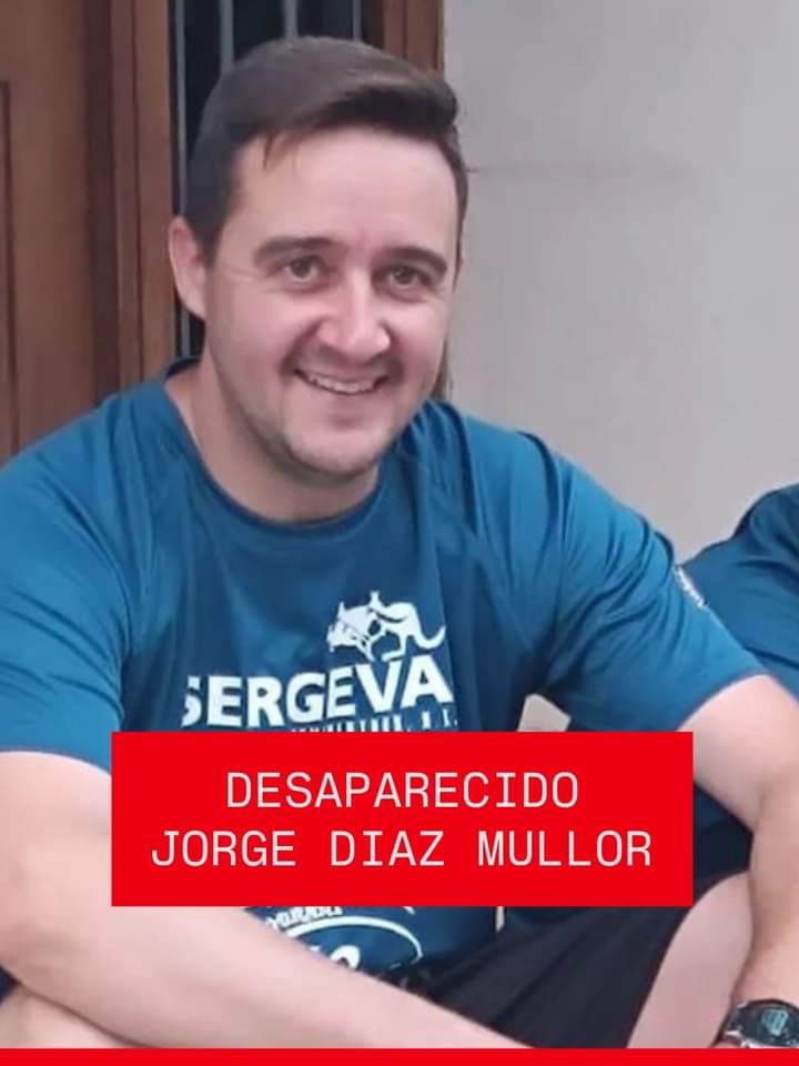 gaferes7's tweet photo. Desaparecido en Bunyol, Valencia, el último contacto fue el 29/10 a las 17:15h, vehículo Ford Focus 9791DYF, última ubicación salida CV - 424, Bunyol, desde A3, cualquier información al 671918472, 690368705, 687009096. Se ruega difusión. Gràcies! https://t.co/jyQGWwBRhX