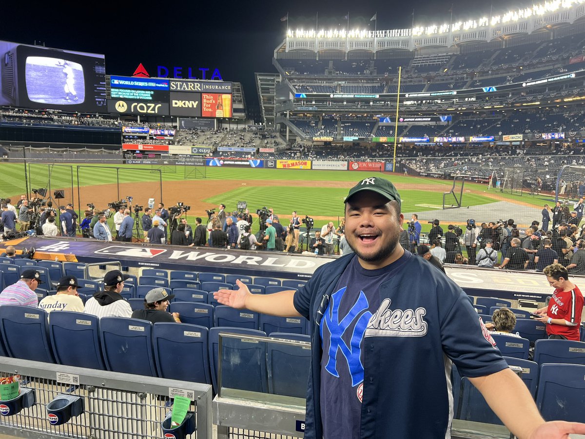 markbuen's tweet photo. I’m finally here at the World Series 🙏🏽 #RepBx #LetsGoYankees https://t.co/NQEvANFpHE