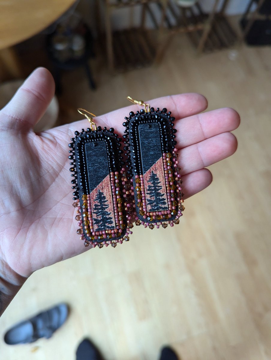 Grateful Bones 🐰 tweet media