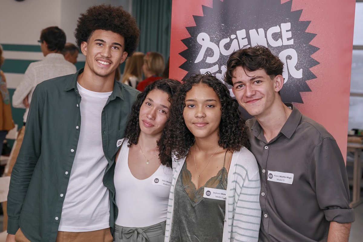 Madin'O (@madino972) on Twitter photo Au kick-off <a href="/ScienceFactor/">Science Factor</a> 2024, nous avons
📌 témoigné de nos travaux auprès des autres équipes
📌 rencontré notre coach Sabine Picquet bit.ly/4hu8Wtm
📌 échangé avec notre partenaire Mickaël Denis bit.ly/4ftq2WF
Journée riche, inspirante, enthousiasmante !! Au kick-off <a href="/ScienceFactor/">Science Factor</a> 2024, nous avons
📌 témoigné de nos travaux auprès des autres équipes
📌 rencontré notre coach Sabine Picquet bit.ly/4hu8Wtm
📌 échangé avec notre partenaire Mickaël Denis bit.ly/4ftq2WF
Journée riche, inspirante, enthousiasmante !!