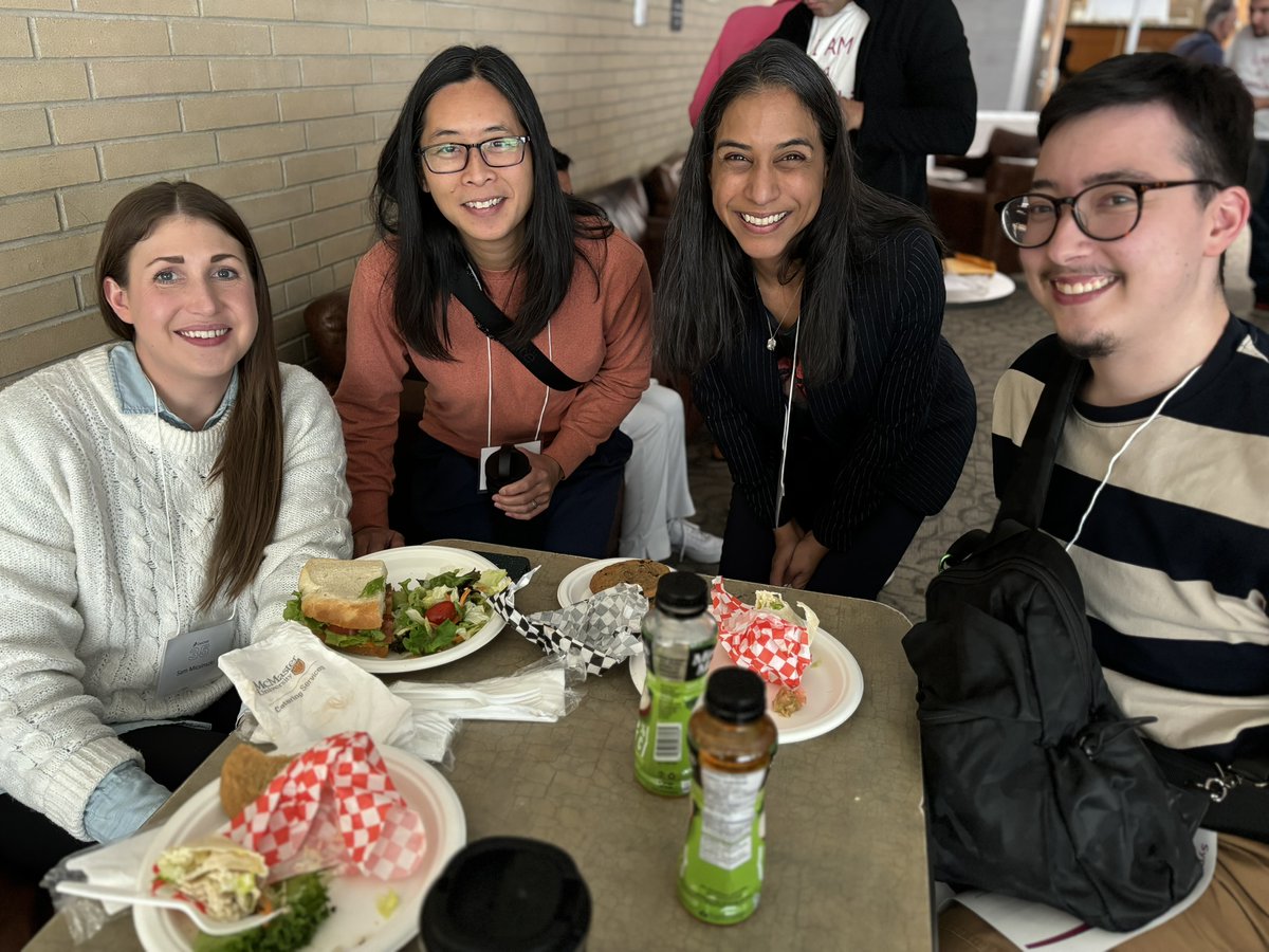 Michelle Phoenix (@drmphoenix) on Twitter photo ❤️ when our research team gets to meet in real life <a href="/SMicsinszki/">Sam Micsinszki</a> Marion and Logan, so privileged to work with all of you. ❤️ when our research team gets to meet in real life <a href="/SMicsinszki/">Sam Micsinszki</a> Marion and Logan, so privileged to work with all of you.