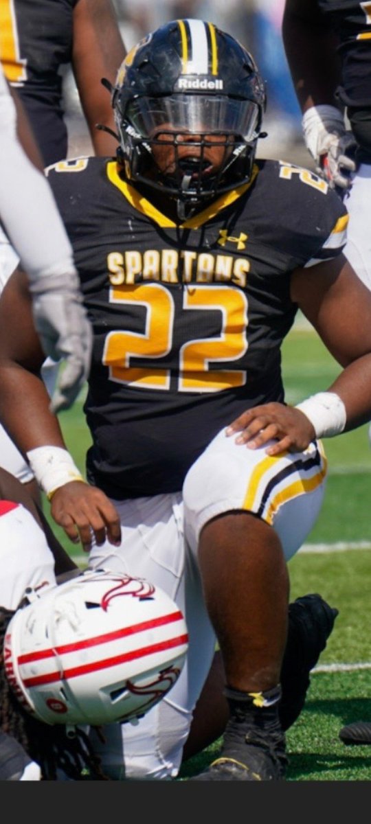 I am honored to have been selected as the 
2024 ESCC / CCL - RED 
DEFENSIVE PLAYER OF THE YEAR 
9 GAMES 115 TACKLES
Ranked in TOP 5 TACKLERS in the State by MAXPREP ILLINOIS