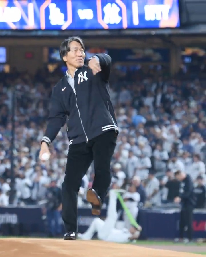 レジェンド】松井秀喜氏がWS第5戦の始球式に登場でファン大歓声！2009