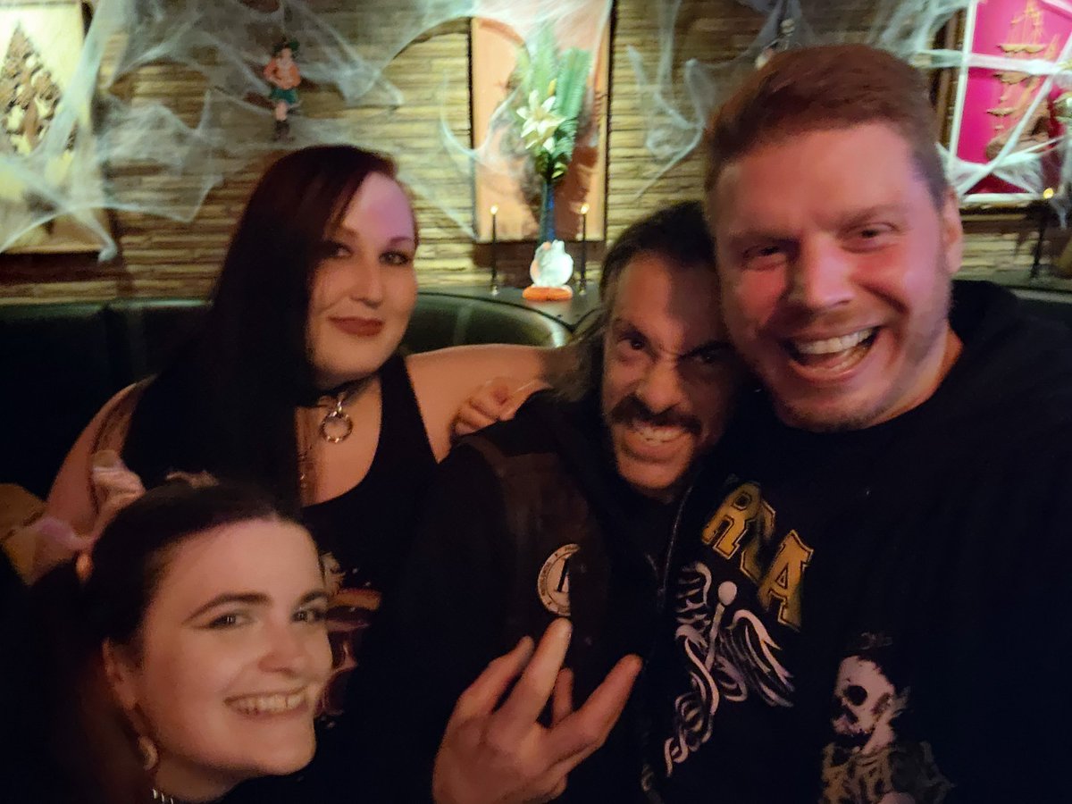 Great hanging out with Ross and friends after Exhumed the other night! Three Exhumed shows and one Ghoul, can't believe I got to see ya four times this year, buddy! And thanks for helping me break my curse! I am bewitched no longer.