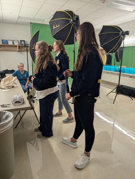 BF_FFA's tweet photo. BTS of Senior banners.  We consider this "mullet OD". (Business on top, casual on bottom.)
Thank you Photos By Ben for working with us this morning. @BlueJayNation https://t.co/OyAeRMQ9KI