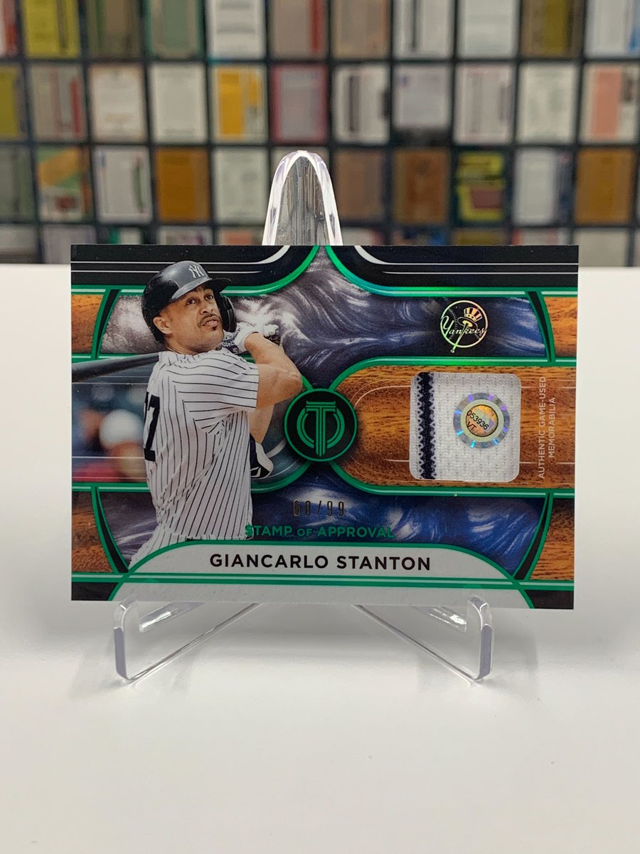 MLB's tweet image. SEVEN HOMERS THIS #POSTSEASON!

Giancarlo Stanton's October heater calls for a sweet @Topps giveaway! Repost and comment for a chance to win.
Must enter by 11:59 p.m. ET on 10/31/24. Rules: mlb.com/social/twitter…