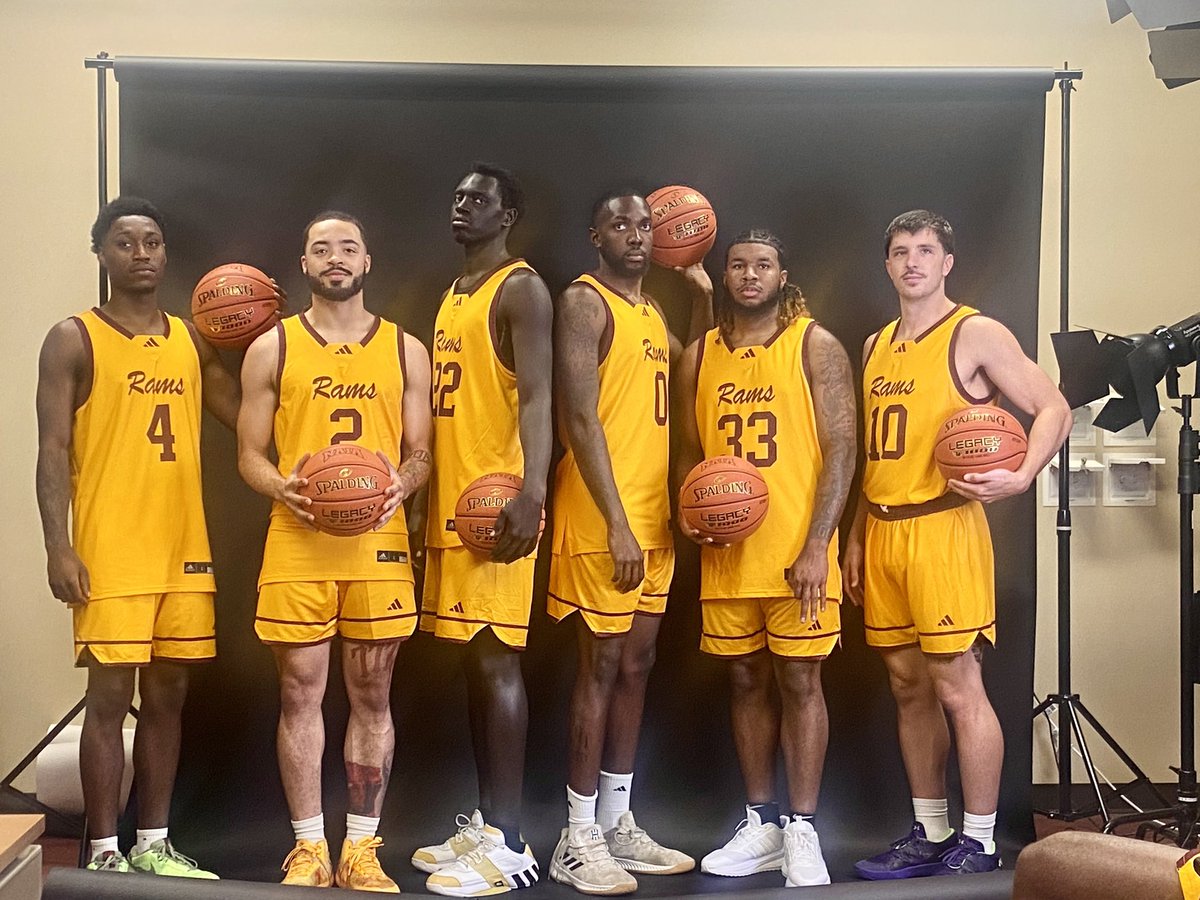 CoachJohnASmith's tweet image. Year 1.. the process. Thank GOD for his grace and mercy.  Basketball season is here 🏀📸 @HustonTillotson 

#RamsPride #Brotherhood