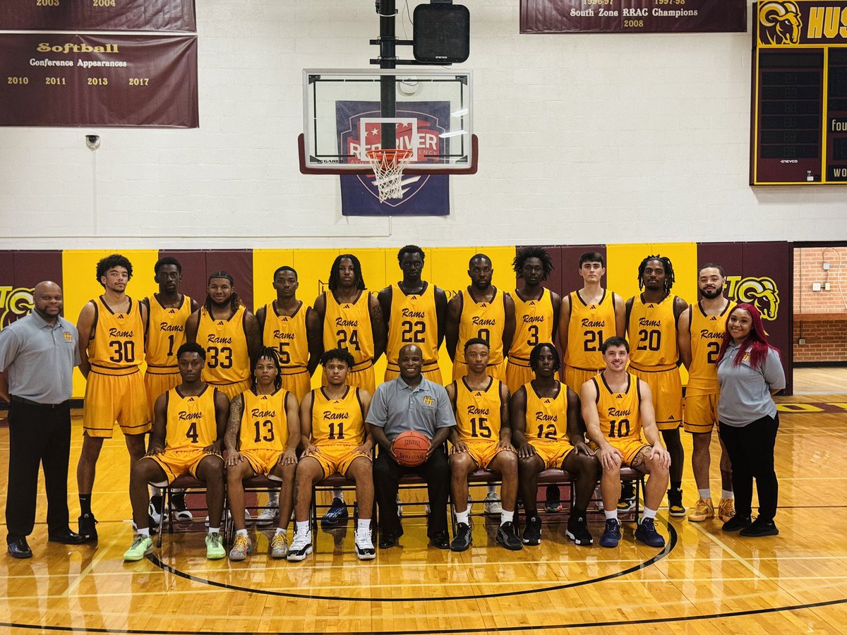 CoachJohnASmith's tweet image. Year 1.. the process. Thank GOD for his grace and mercy.  Basketball season is here 🏀📸 @HustonTillotson 

#RamsPride #Brotherhood