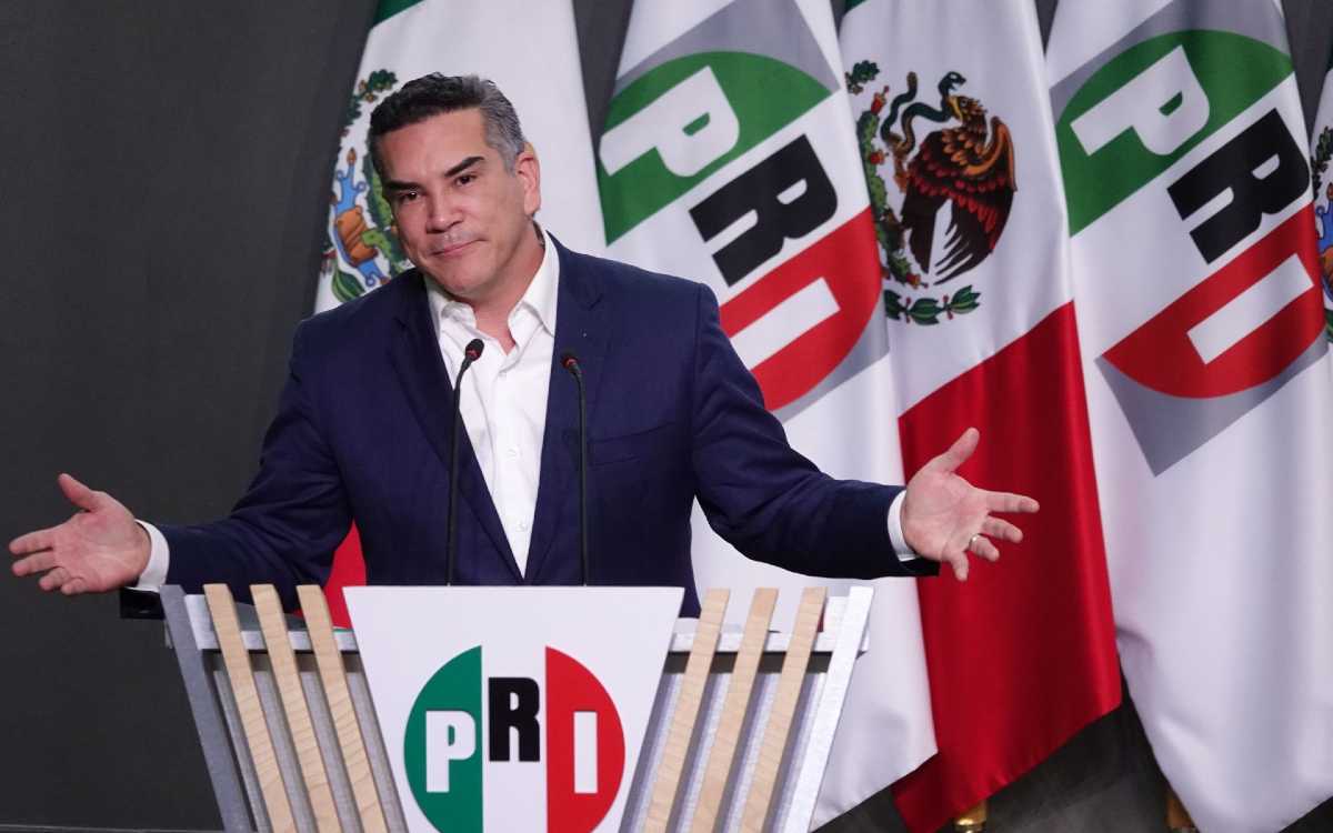 AbrahamJesusAc4's tweet photo. #observadortlaxcaltecAsí lo expresa:
La Senadora del PRI.
Anabel Ávalos Zempoalteca."En 2 meses los senadores oficialistas de Morena han estado destruyendo al pueblo de México".¡No más arbitrariedades,no más autoritarismo,no más vulnerar la constitución, no más atropellos a la.. https://t.co/UXE4vPURyK