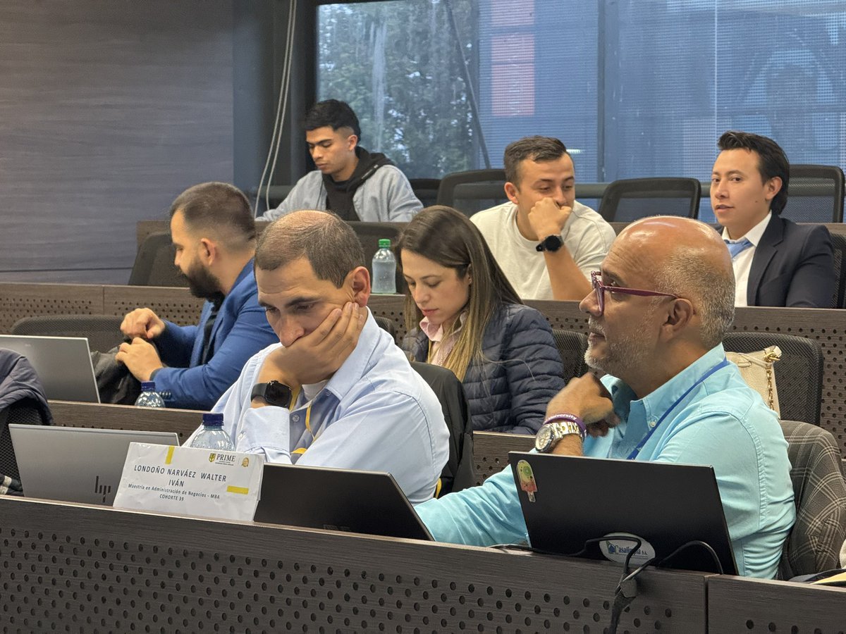 Damos inicio al módulo “La relación entre la Estrategia de Marketing y la Estrategia Competitiva de la Empresa” con la docente internacional María Isabel Rodríguez y con el apoyo de @icetex_colombia. 📚🙌🏽