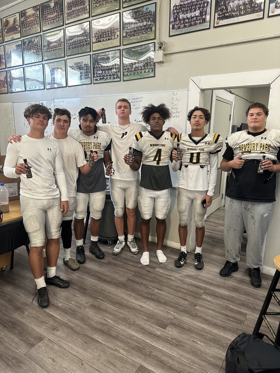 NEWBURY PARK FOOTBALL tweet media
