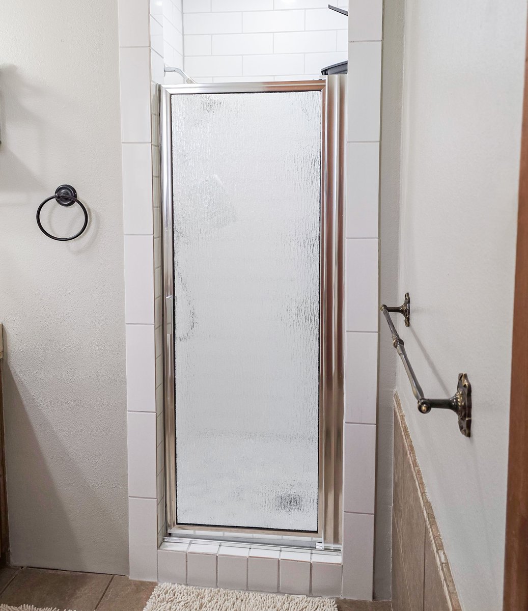 BascoShower's tweet image. Elegant. Luxurious. Opulent.

Our Deluxe is as incredible at keeping in water, as it is at staying in style💇‍♀️

Checks yours out on our website💻

#Deluxe #DripSystem #Shower #Beauty