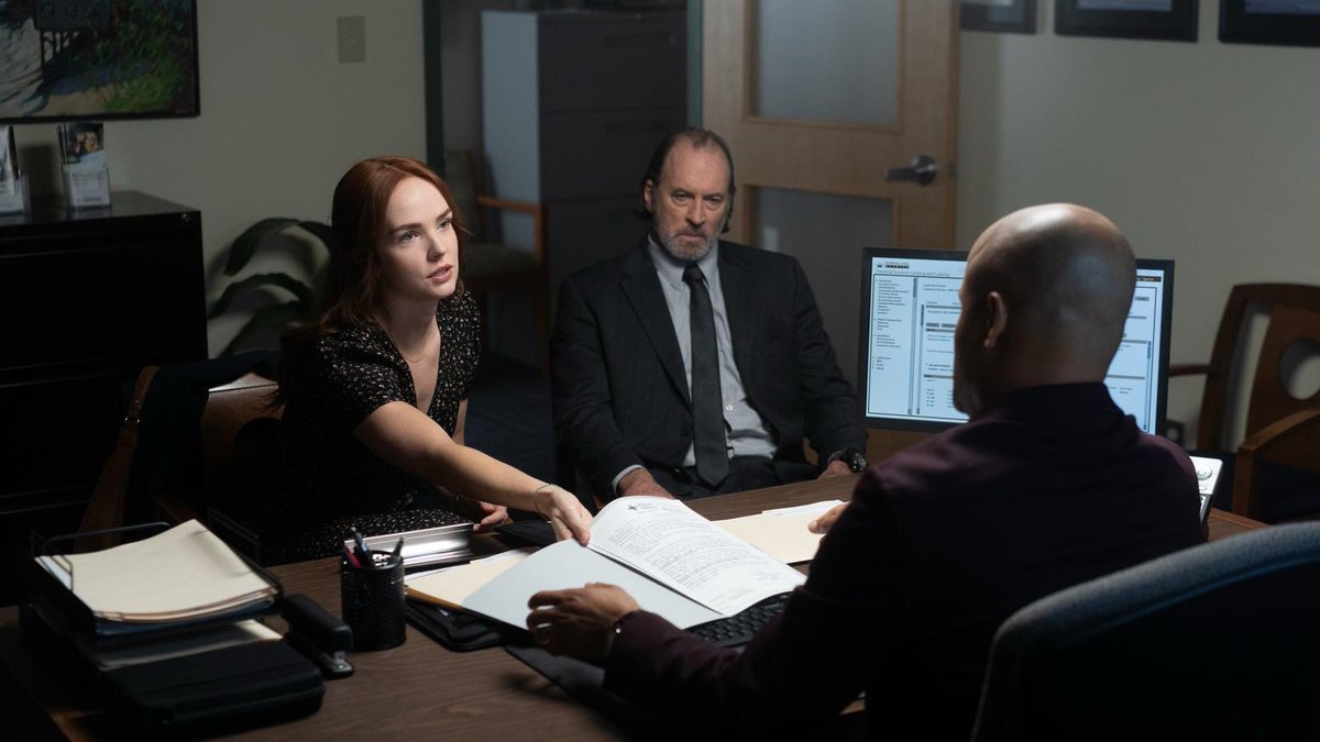 Hope everyone’s watching ep 5 of #Sullivanscrossing on the #CW tonight at 8 pst