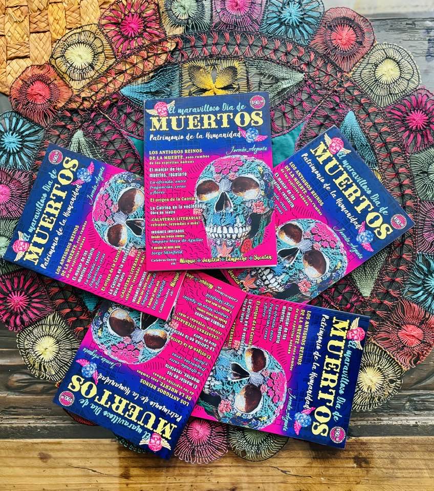 leyendasmexico's tweet photo. YA ESTÁ EN EDUCAL este número especial de #DiaDeMuertos2024 de @jermanargueta  con los temas imprescindibles de la celebración. Edición revisada y ampliada con 96 páginas. Busquen la sucursal más cercana en el sitio de la red de @LibreriasEducal en México. https://t.co/m0ODgj5KKd