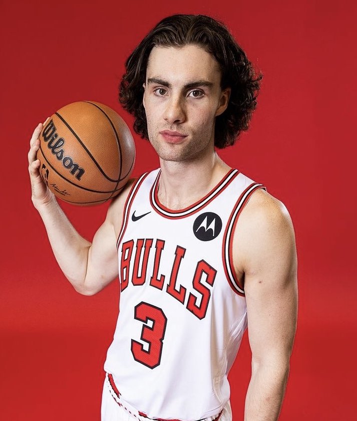 Die-Hard Chicago Bulls Fans tweet media