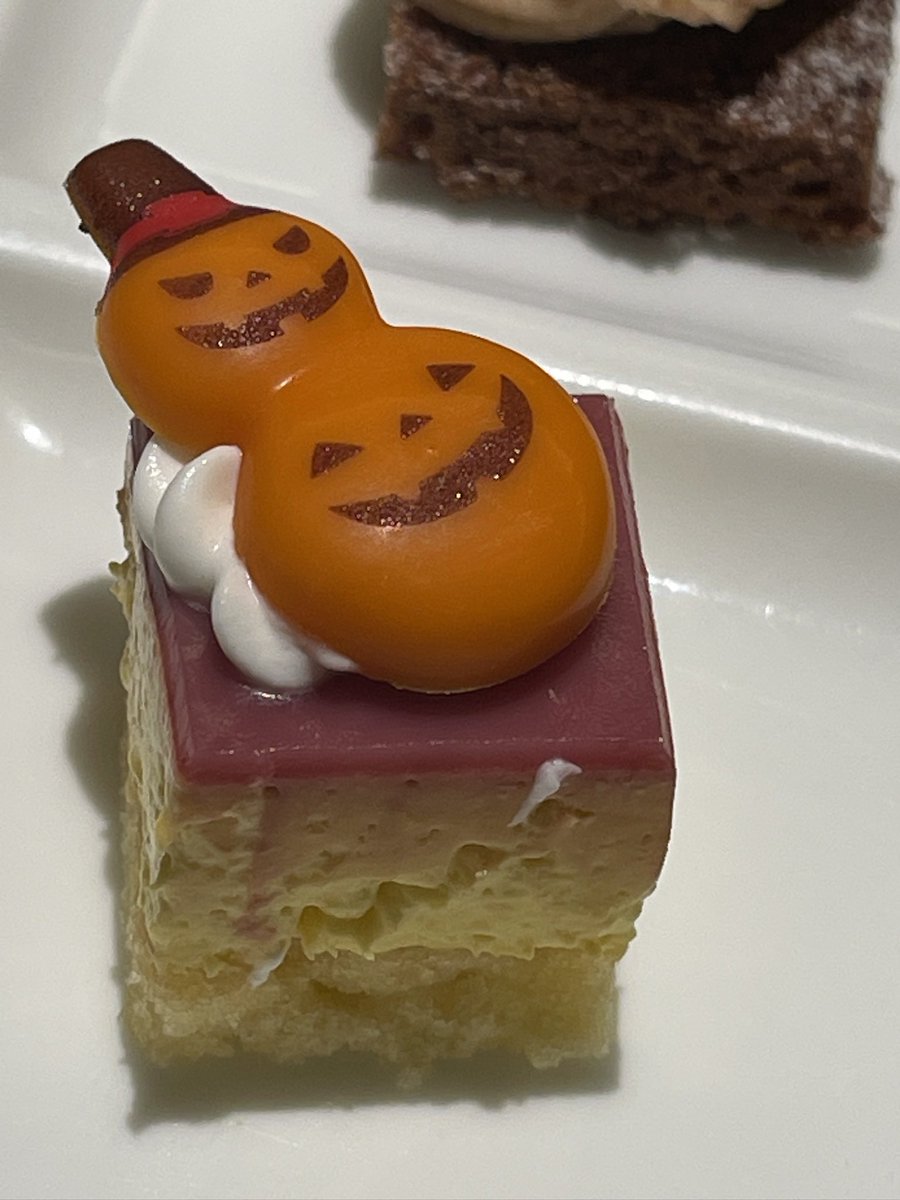 各位萬聖節前夕快樂