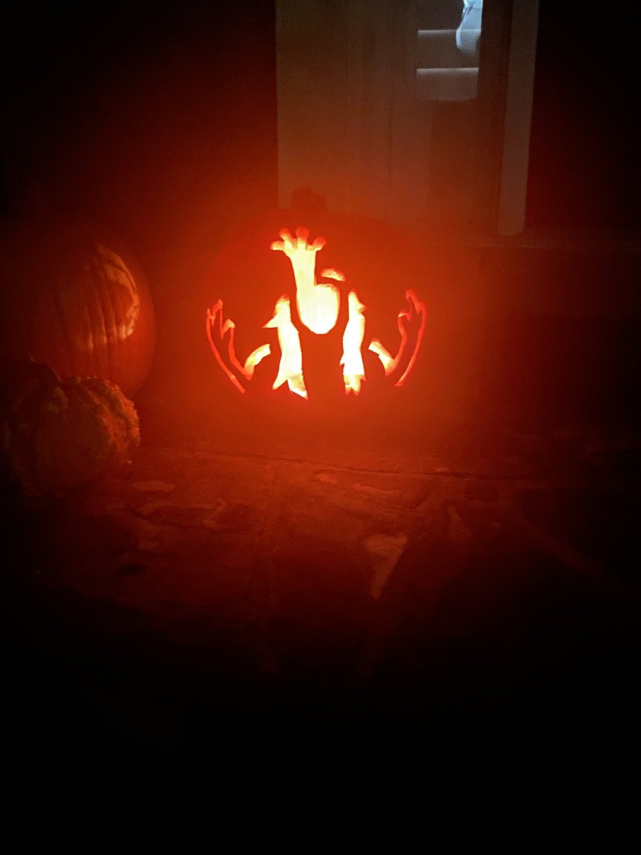 DO YOU THINK MY FACE IS PRETTY? #faiththeunholytrinity <a href="/Airdorf/">Airdorf (top 0.1% on GaryLovesYou.com)</a>