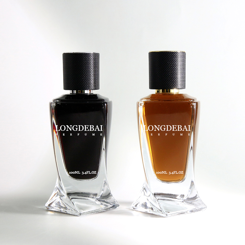 TinaWu7601's tweet image. Luxury thick bottom heavy 100ml glass perfume bottle with new cap #newcap #100mlperfumebottle #perfumebotte #glassperfumebottle #luxuryperfumebottle