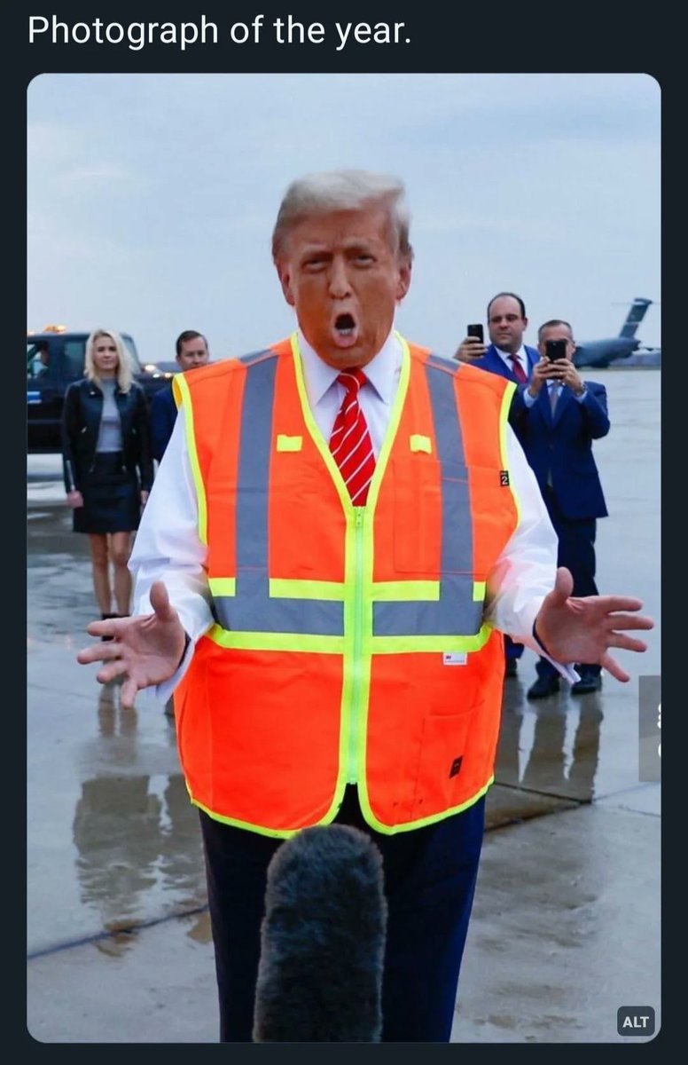 JIMIREGAZZI's tweet photo. @MexicActivist This guy? Get off the meth. https://t.co/jN1VZmI4EJ