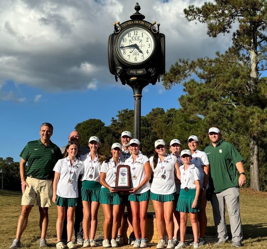 coachpeckham's tweet photo. Congrats to our RBHS Varsity Girls Golf team! @SCHSL Class 5A Division I State Runner-Up! ⛳️ 🐊 🏆 @RiverBluffGolf @RBHSGators @Gator_Athletics @CoachRogerSmith @JacobSmith61 @CoachLeaphart https://t.co/TvXMdKmr4C